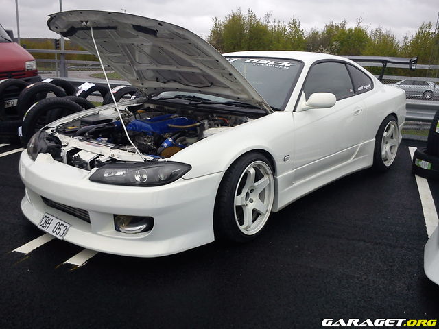https://www1.garaget.org/gallery/archive/63240/923602_xvmi4m.jpg