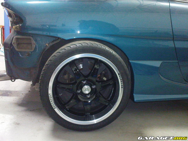 https://www1.garaget.org/gallery/archive/64671/329633_892krw.jpg