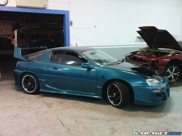 https://www1.garaget.org/gallery/archive/64671/348884_3lc2na.jpg