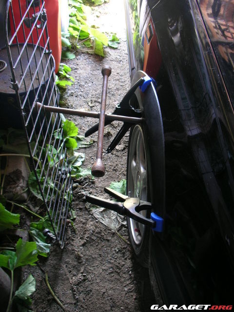 https://www1.garaget.org/gallery/archive/64939/447405_drpu2d.jpg