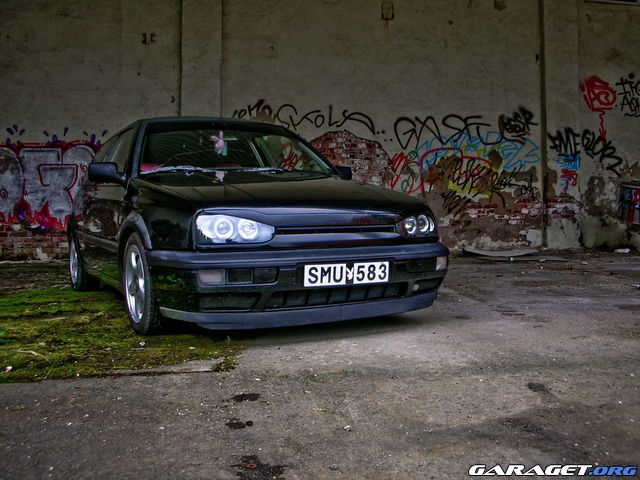 https://www1.garaget.org/gallery/archive/64939/688553_hllpjb.jpg