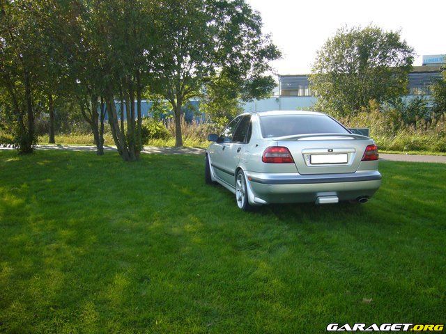 https://www1.garaget.org/gallery/archive/65720/853261_5e652w.jpg
