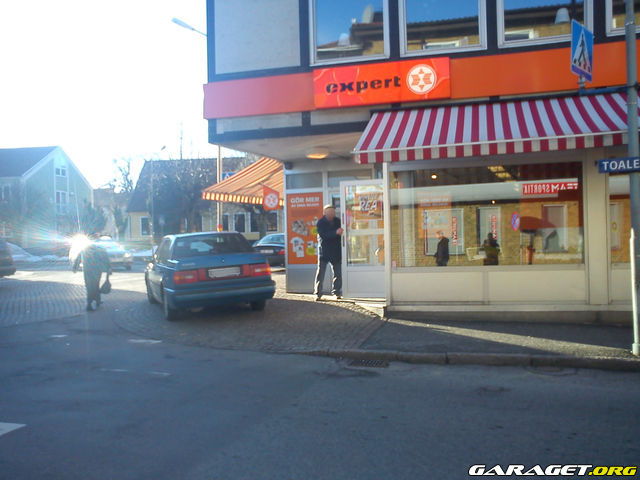 https://www1.garaget.org/gallery/archive/7118/1049376_hhztv6.jpg