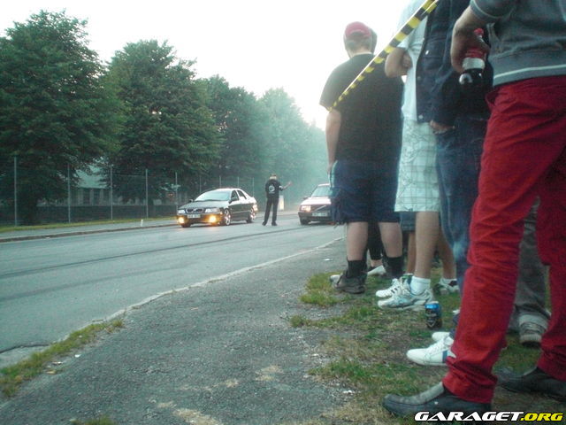 https://www1.garaget.org/gallery/archive/71219/967663_2uisf4.jpg