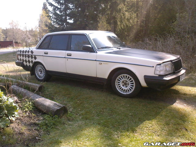 https://www1.garaget.org/gallery/archive/76354/641992_owdt0m.jpg