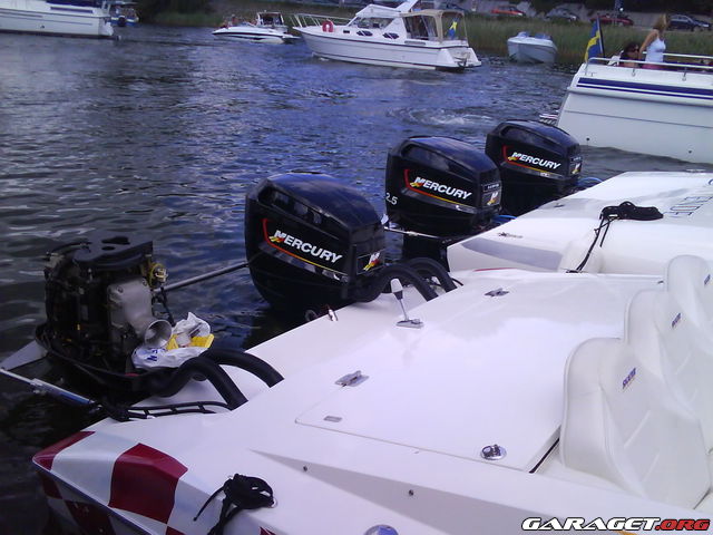 https://www1.garaget.org/gallery/archive/77878/700268_4x5cen.jpg