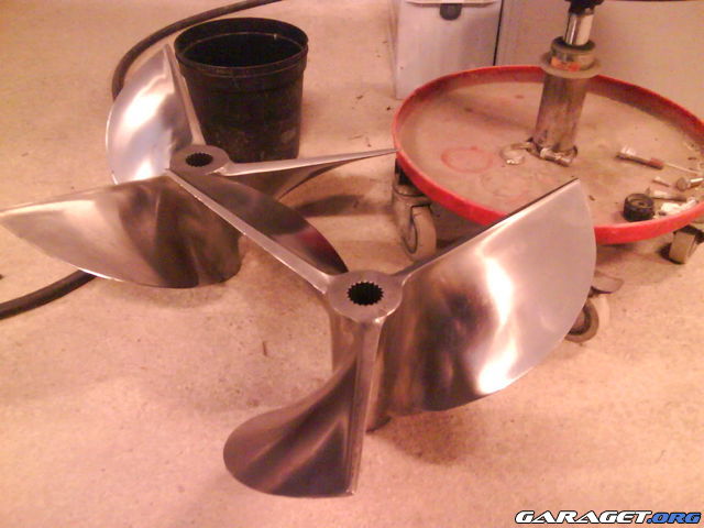 https://www1.garaget.org/gallery/archive/77878/703267_e13znm.jpg