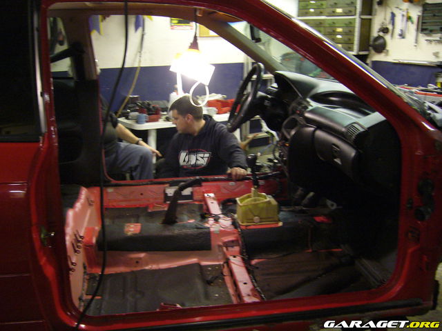 https://www1.garaget.org/gallery/archive/80778/1026509_dqr8fm.jpg