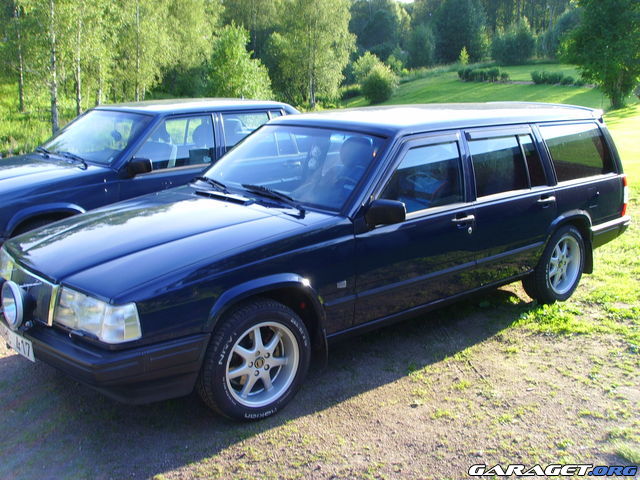 https://www1.garaget.org/gallery/archive/82208/600571_bseh3e.jpg