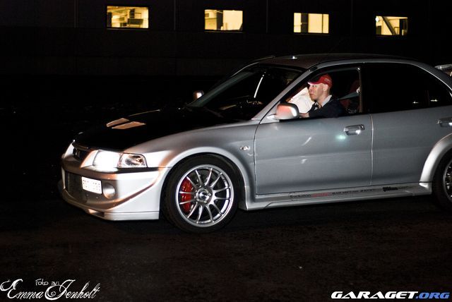 https://www1.garaget.org/gallery/archive/85042/454599_3b06xk.jpg