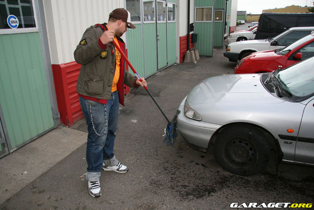 https://www1.garaget.org/gallery/archive/88538/388262_eg1thv.jpg