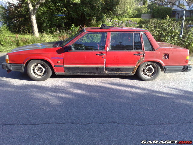https://www1.garaget.org/gallery/archive/91985/688921_zaps0y.jpg