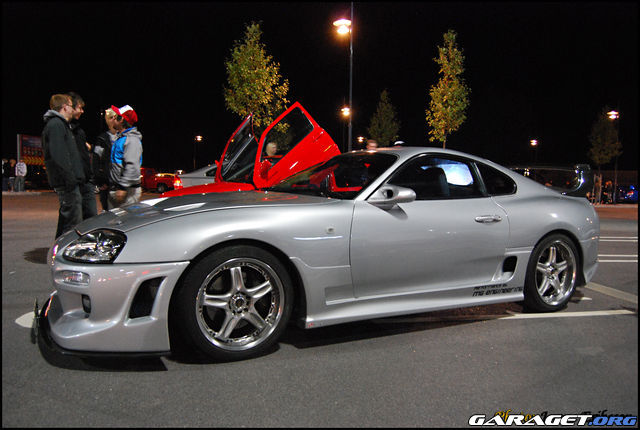 https://www1.garaget.org/gallery/archive/99271/989414_q4rvza.jpg