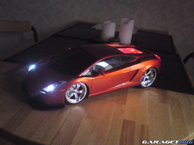 https://www1.garaget.org/gallery/archive/99271/999341_de8atm.jpg
