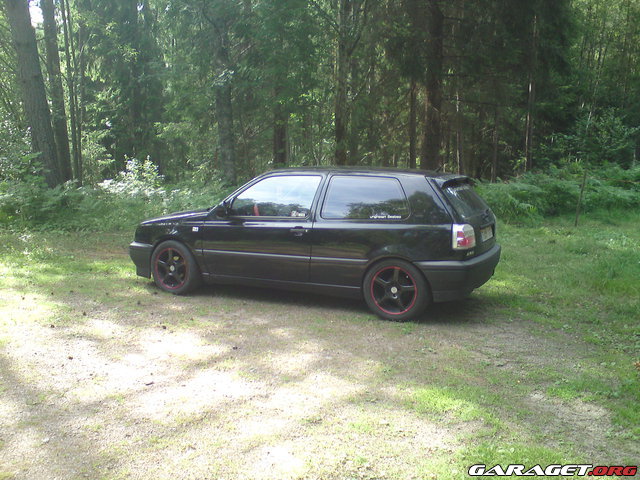 https://www1.garaget.org/gallery/images/100/99271/99271-83a4cd224badcc7bd52573bf7df55d0b.jpg