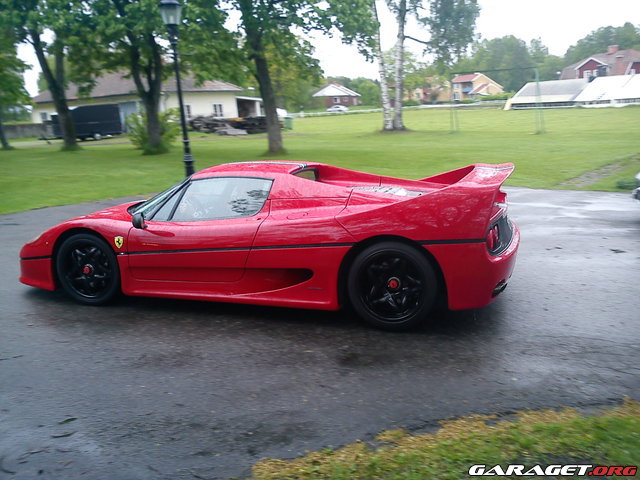 https://www1.garaget.org/gallery/images/106/105304/105304-bfc3bf8296101e148a269c1222aa30cd.jpg