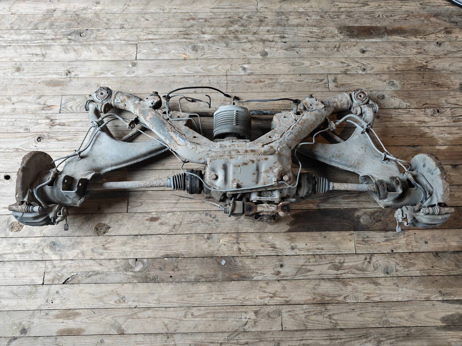 https://www1.garaget.org/gallery/images/107/106201/106201-ec8bb0e042b2f836d21063653ad5b179.jpg