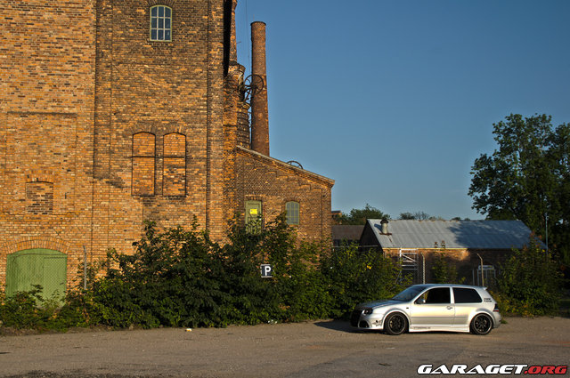https://www1.garaget.org/gallery/images/107/106532/106532-1333de230021d688f0e28ff6404b4540.jpg