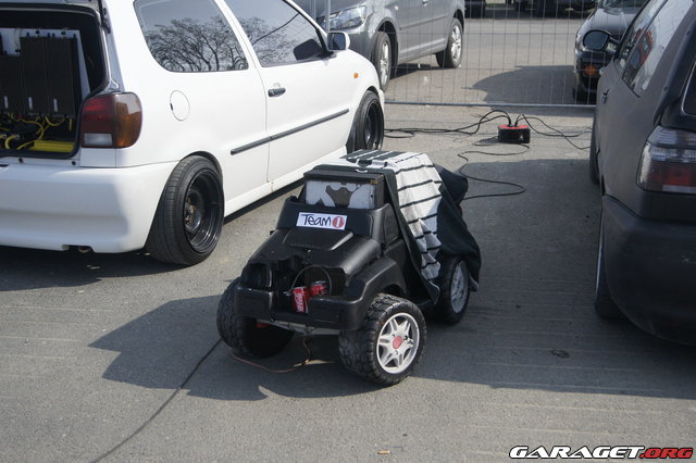 https://www1.garaget.org/gallery/images/107/106532/106532-1810d03a1c4292ad2429a0e2f9a1d561.jpg