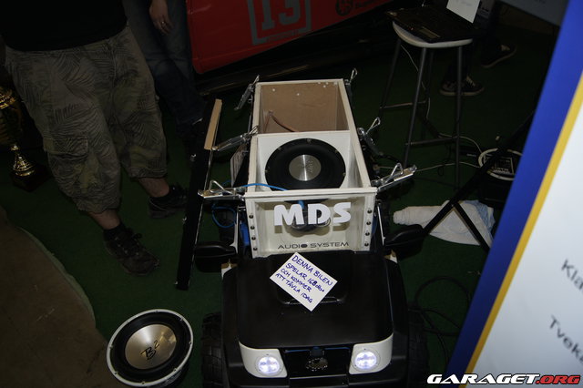 https://www1.garaget.org/gallery/images/107/106532/106532-719f1b816889849522790648e4bc9fb7.jpg