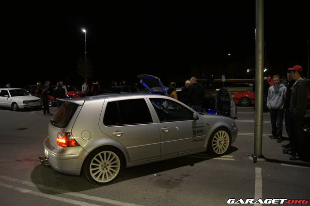 https://www1.garaget.org/gallery/images/107/106532/106532-a3c6a3b97b8697538c42fe8f1c6be4d7.jpg