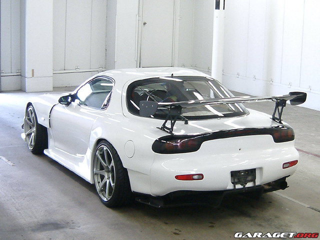 https://www1.garaget.org/gallery/images/121/120949/120949-3d0fe253793f43e1b392a55b68edcec2.jpg