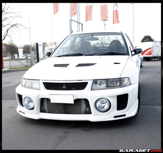 https://www1.garaget.org/gallery/images/121/120949/120949-a1afdc25f680f0052f750a728c0829ac.jpg