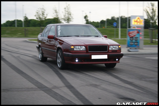 https://www1.garaget.org/gallery/images/121/120949/120949-c7f4d715878b8c44041c1b74be3e3580.jpg