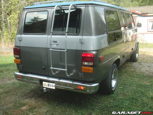 https://www1.garaget.org/gallery/images/129/128713/128713-64ef2d10f4282569e2b52ce604309e03.jpg