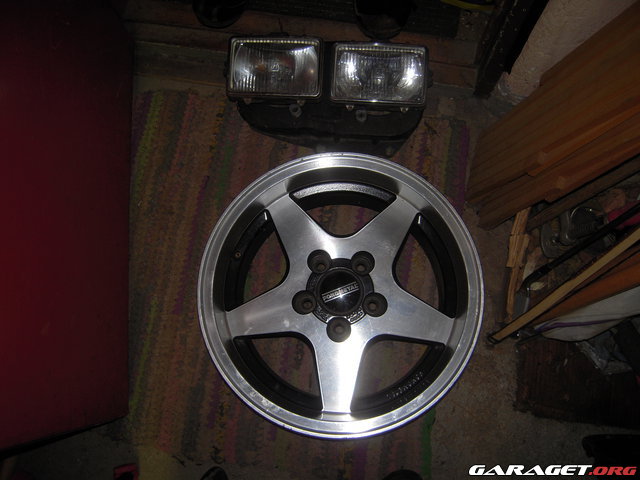 https://www1.garaget.org/gallery/images/135/134154/134154-4d6a999931d7b399fdf50f18bcb2be11.jpg