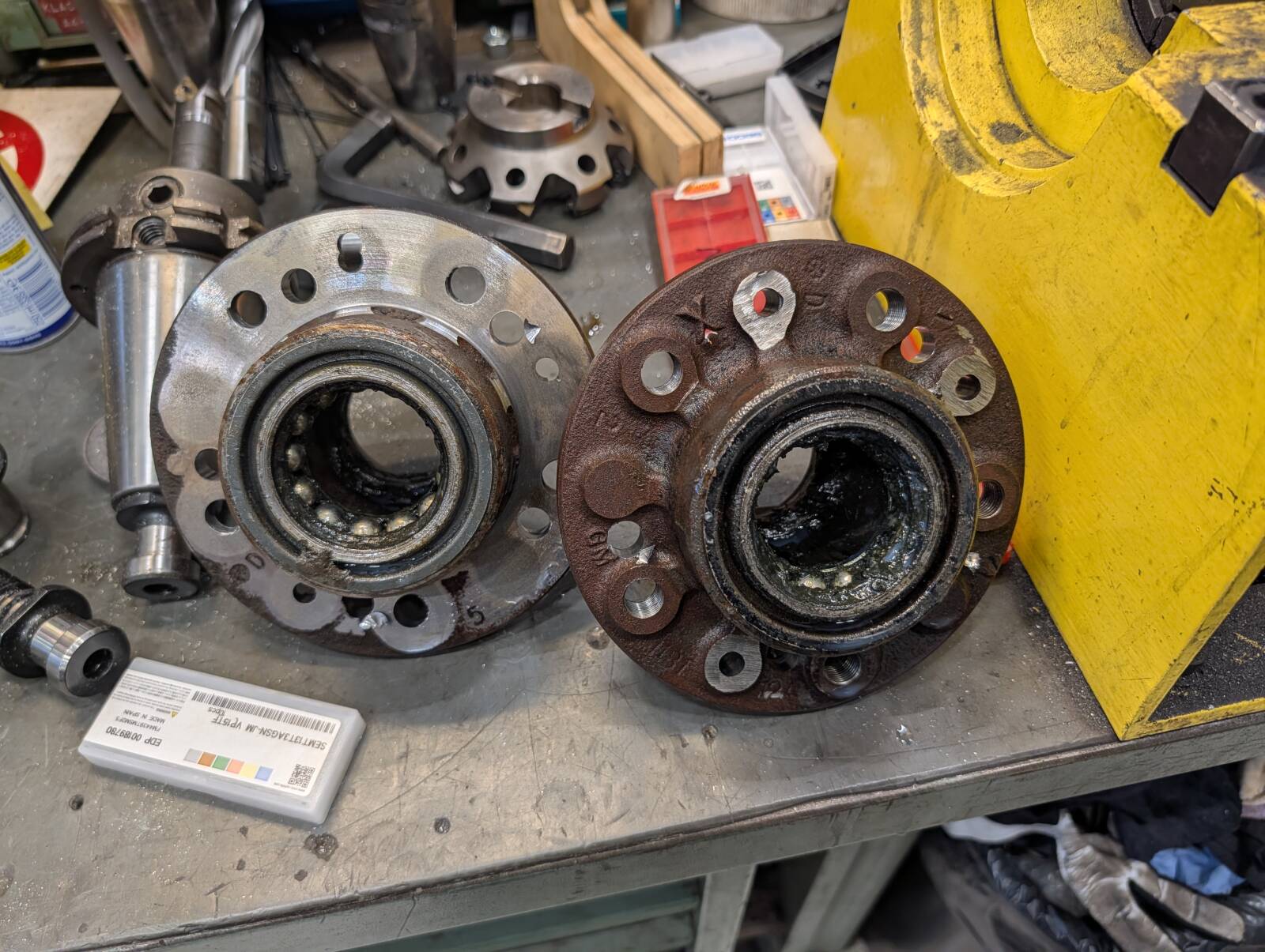 https://www1.garaget.org/gallery/images/149/148361/148361-1ef703f3c1bf82c0e9f8a005900f032e.jpg