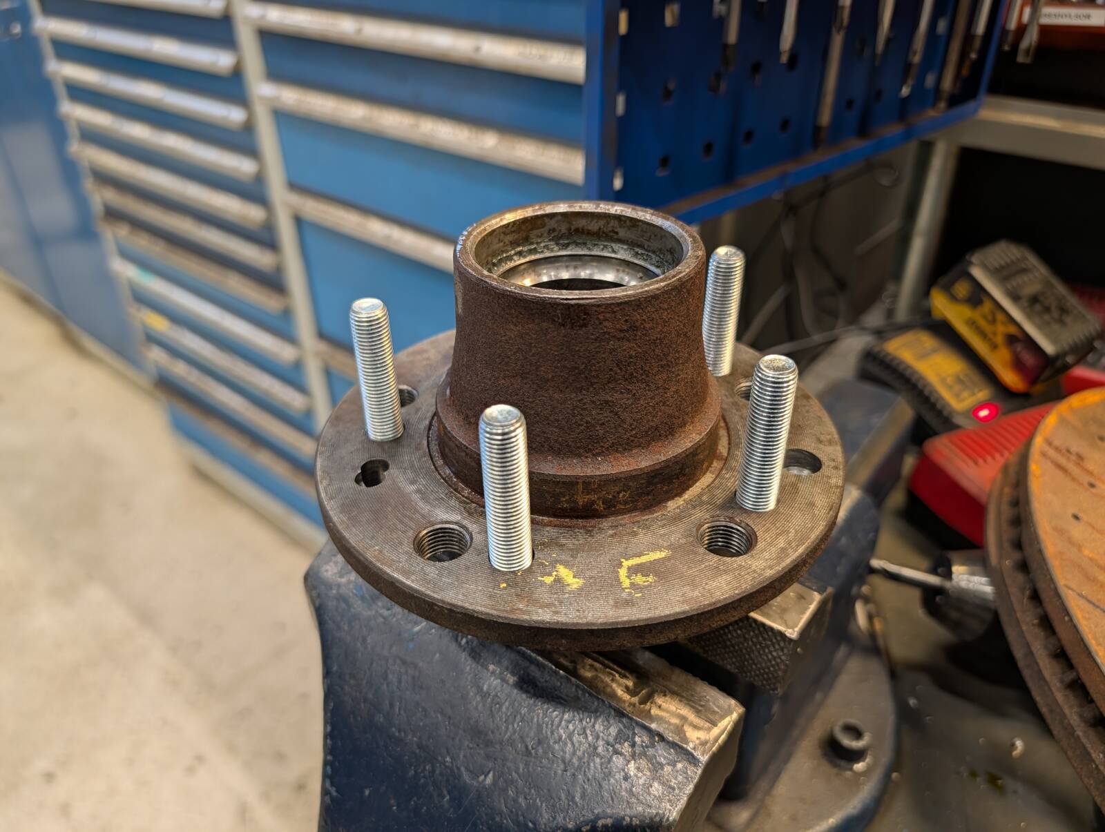 https://www1.garaget.org/gallery/images/149/148361/148361-26fc14906a31ab00a43509a298878c67.jpg