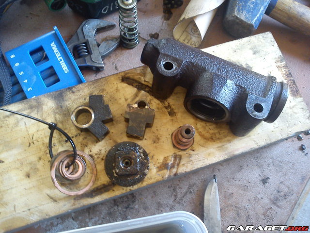 https://www1.garaget.org/gallery/images/15/14832/14832-05078b656a6a9dfbbac91676f014845c.jpg