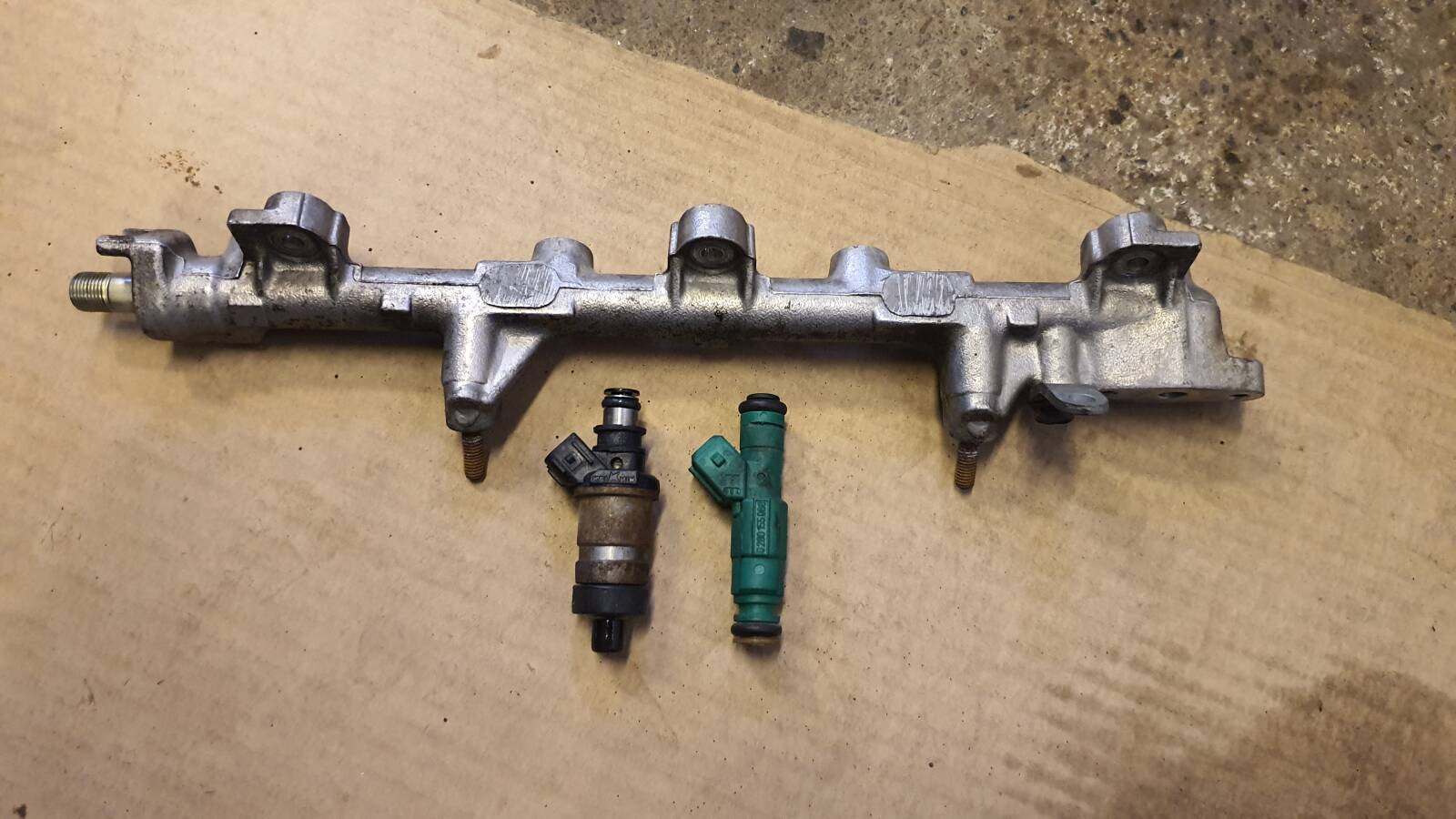 https://www1.garaget.org/gallery/images/156/155033/155033-71d35315b975fb5bd5ce96346a064766.jpg