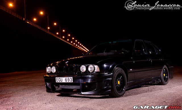 https://www1.garaget.org/gallery/images/170/169992/169992-460fae207c3bcbb4671088237cf9ae3e.jpg