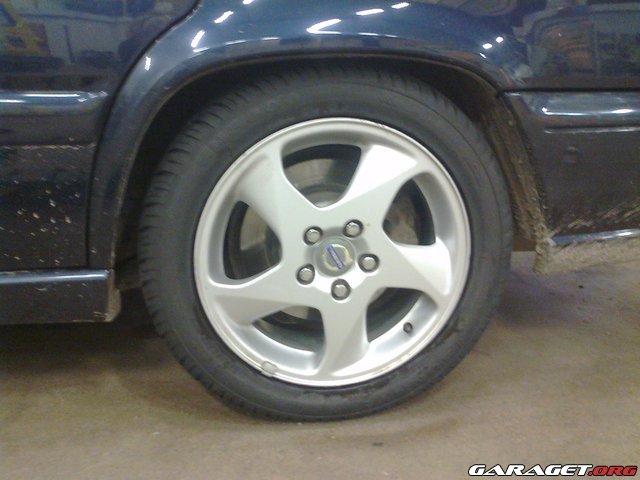 https://www1.garaget.org/gallery/images/170/169992/169992-b5228b73e4830b5e9f8ba6c6f03b243e.jpg