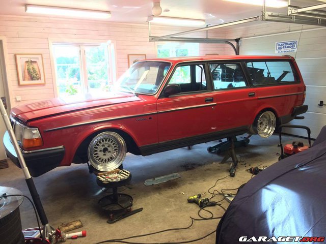 https://www1.garaget.org/gallery/images/177/176922/176922-308d6a962761046938a924715e6ce4e4.jpg