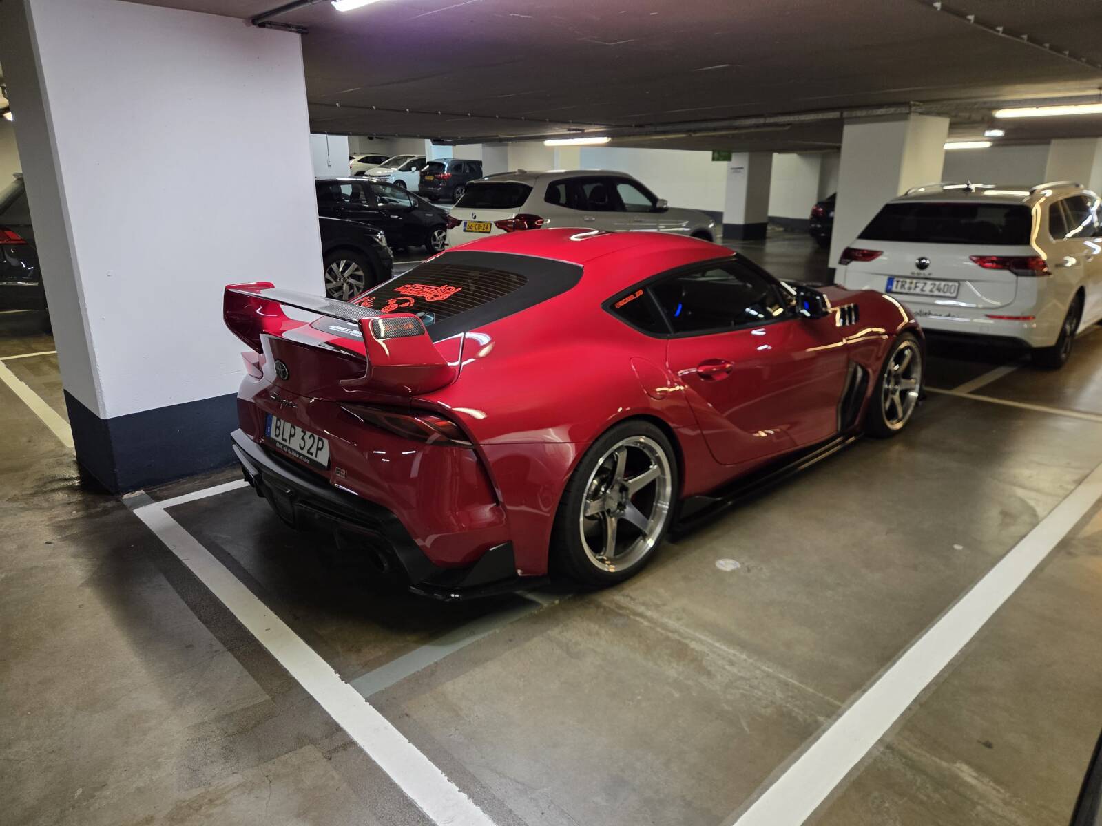 https://www1.garaget.org/gallery/images/181/180137/180137-e25b982068e8369fe38d539eed68a623.jpg