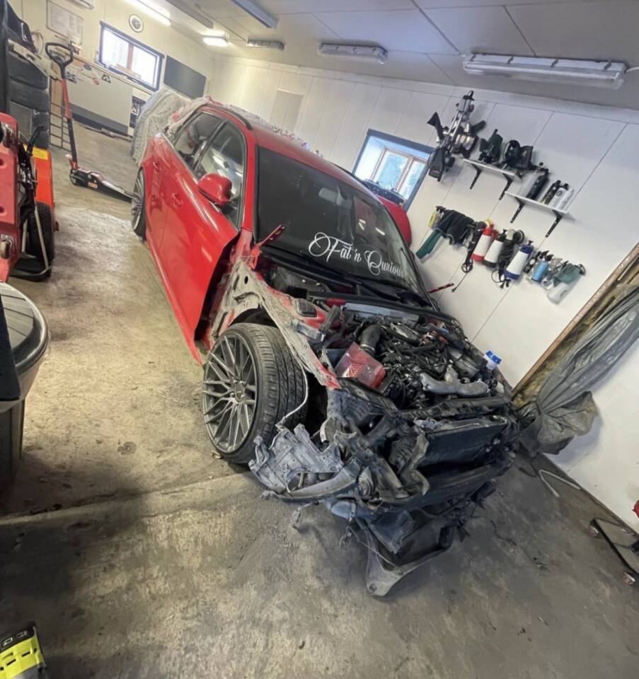 https://www1.garaget.org/gallery/images/186/185862/185862-8d8182dfce1ac4202aabf03819aaa628.jpg