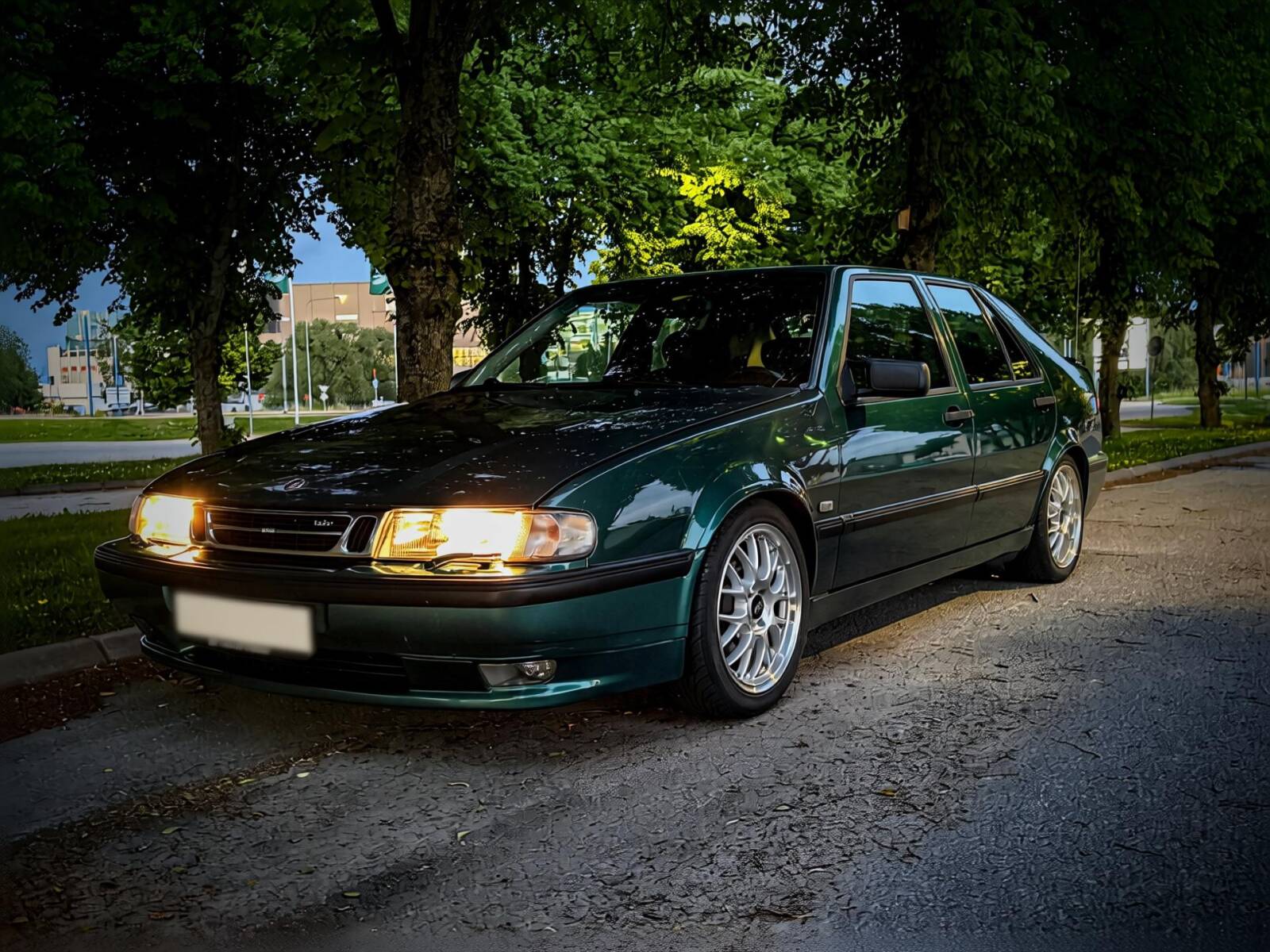https://www1.garaget.org/gallery/images/188/187768/187768-7184e4bae4ed752f177e7f2030d9c400.jpg