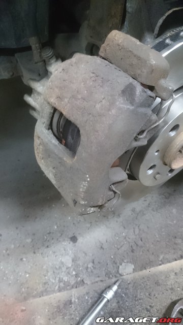 https://www1.garaget.org/gallery/images/196/195200/195200-d42c89689c91ef717e1d0505a3ca5336.jpg