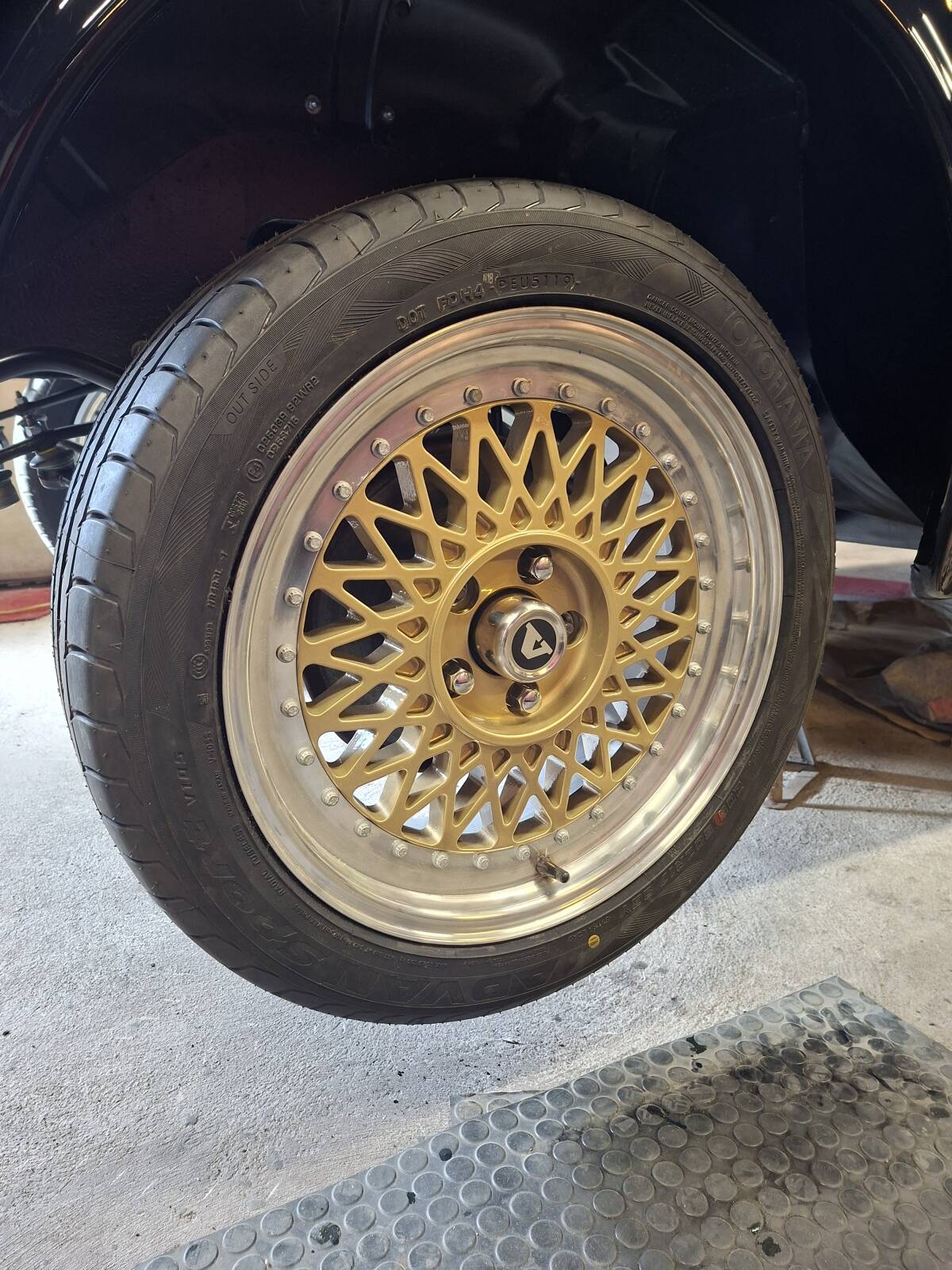 https://www1.garaget.org/gallery/images/2/1161/1161-68304bacc8ac5bd3ff4eb429fd84d2b9.jpg