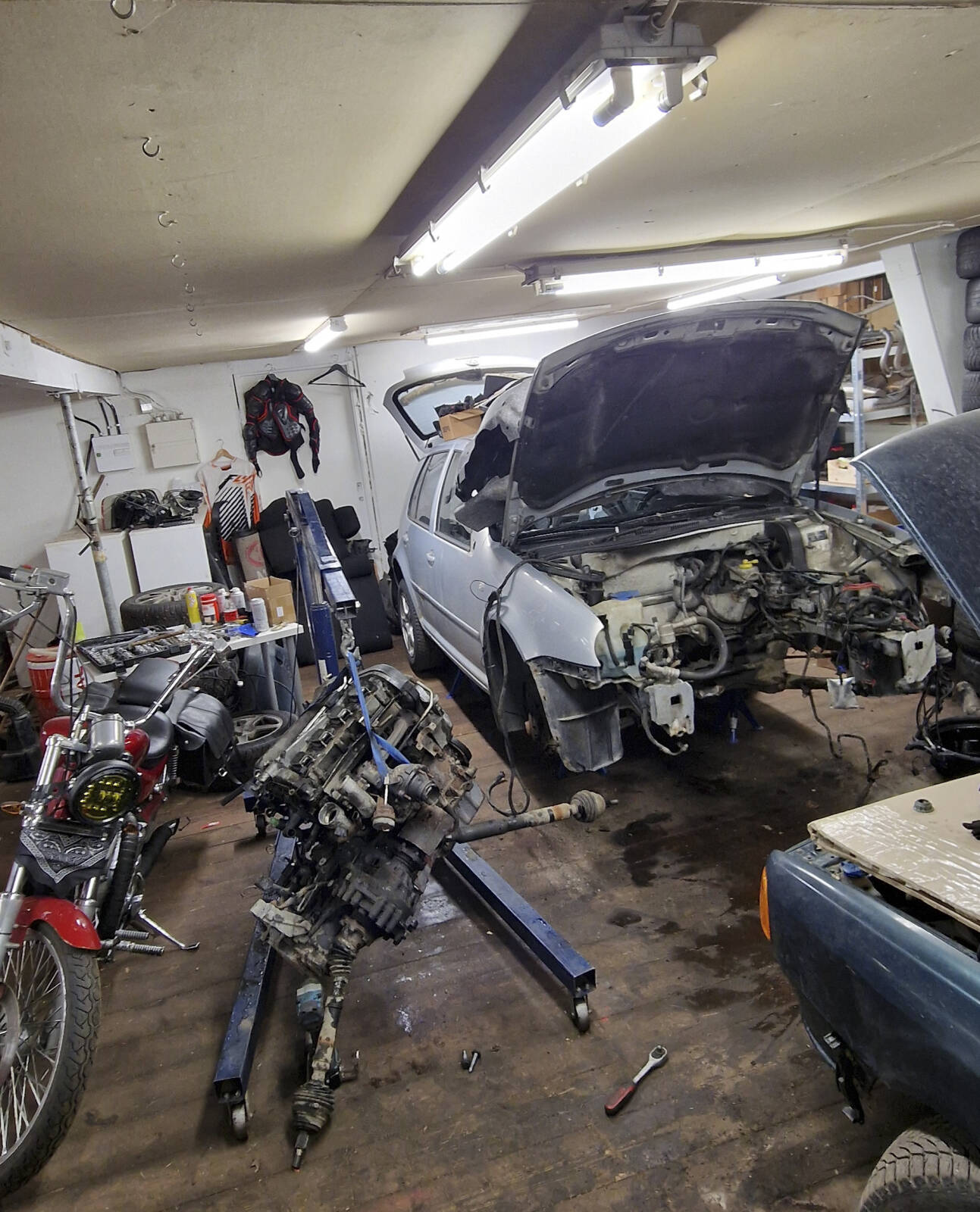 https://www1.garaget.org/gallery/images/200/199082/199082-39ece486dc2226d03d9bd710d363018a.jpg