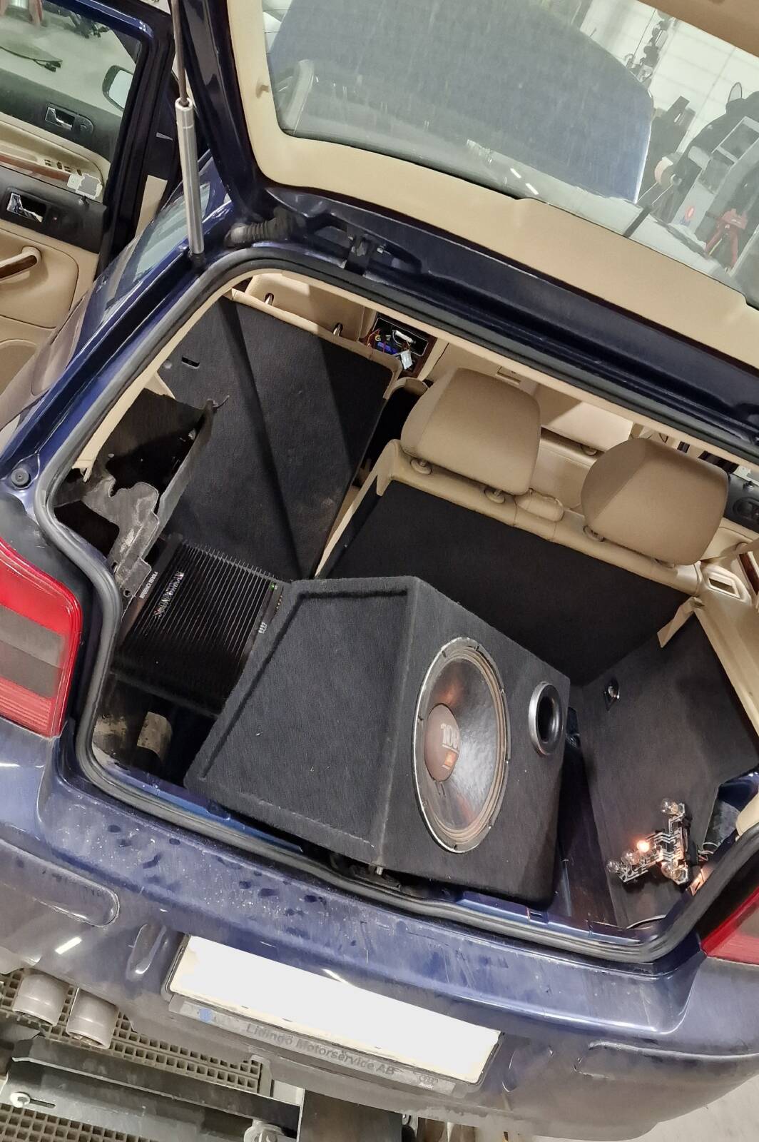 https://www1.garaget.org/gallery/images/200/199082/199082-6b81d06681df797a4bac202c04169017.jpg