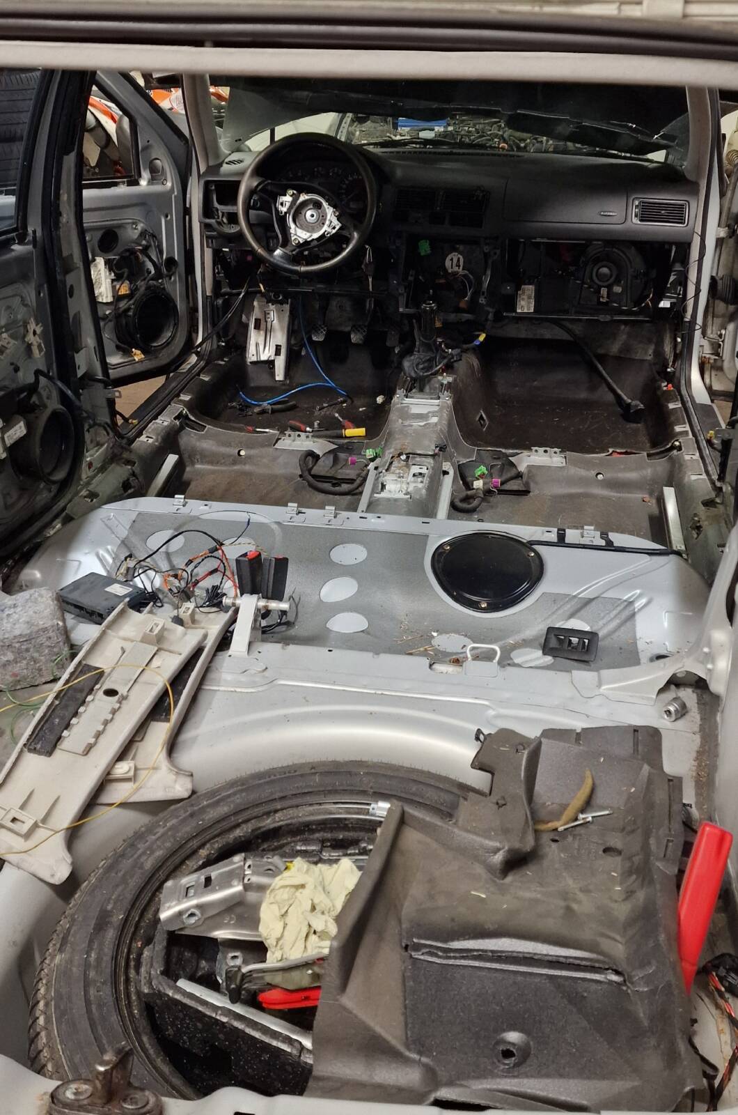 https://www1.garaget.org/gallery/images/200/199082/199082-867f10636e148622fc96469b29eb7f33.jpg