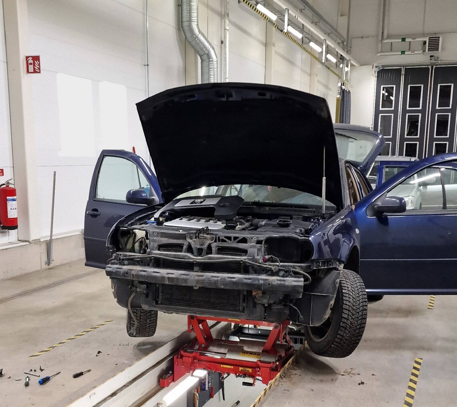 https://www1.garaget.org/gallery/images/200/199082/199082-9f2763e69746a6a8be54dff870f8ee5e.jpg