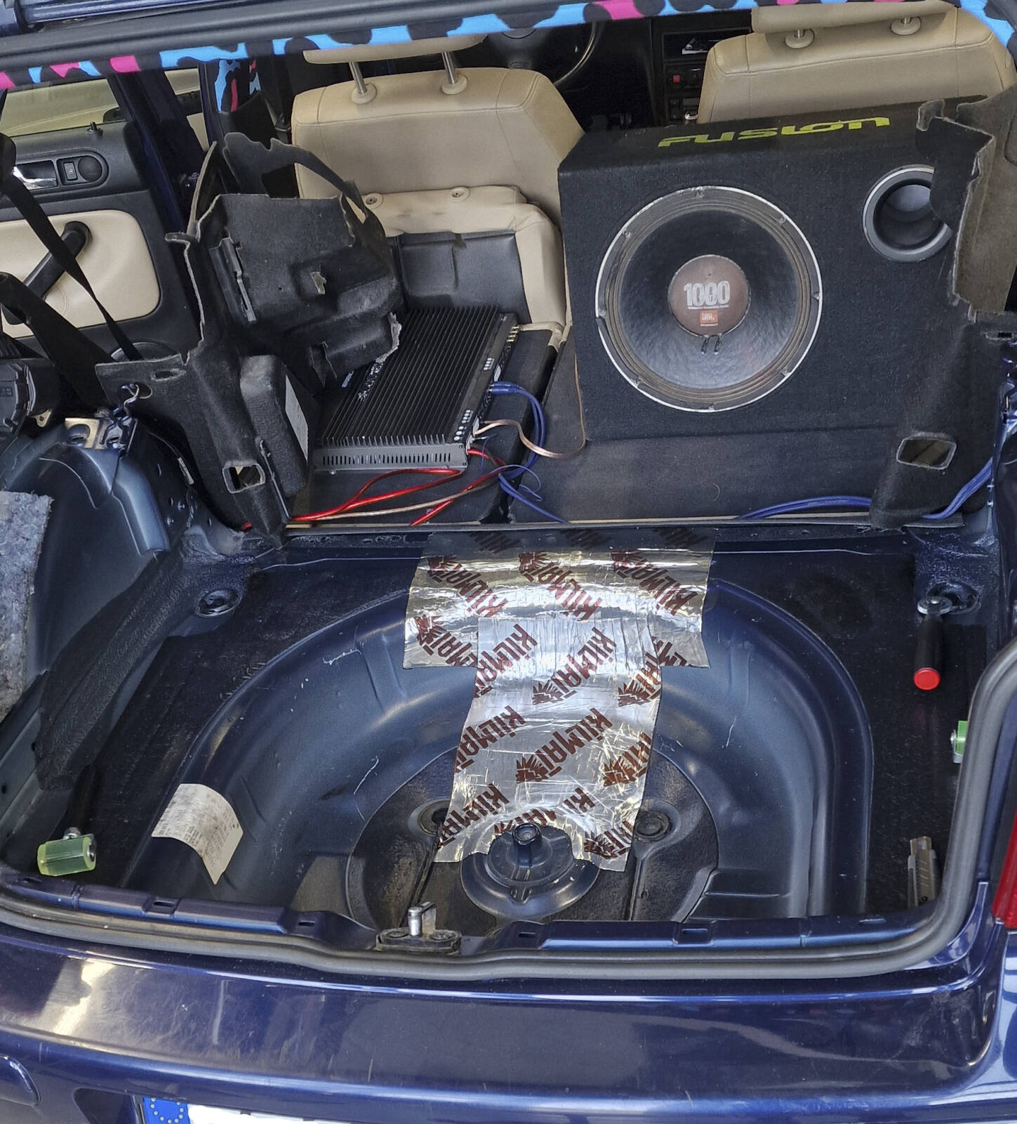 https://www1.garaget.org/gallery/images/200/199082/199082-f98194bdc65f02de340a0b3421fd4966.jpg