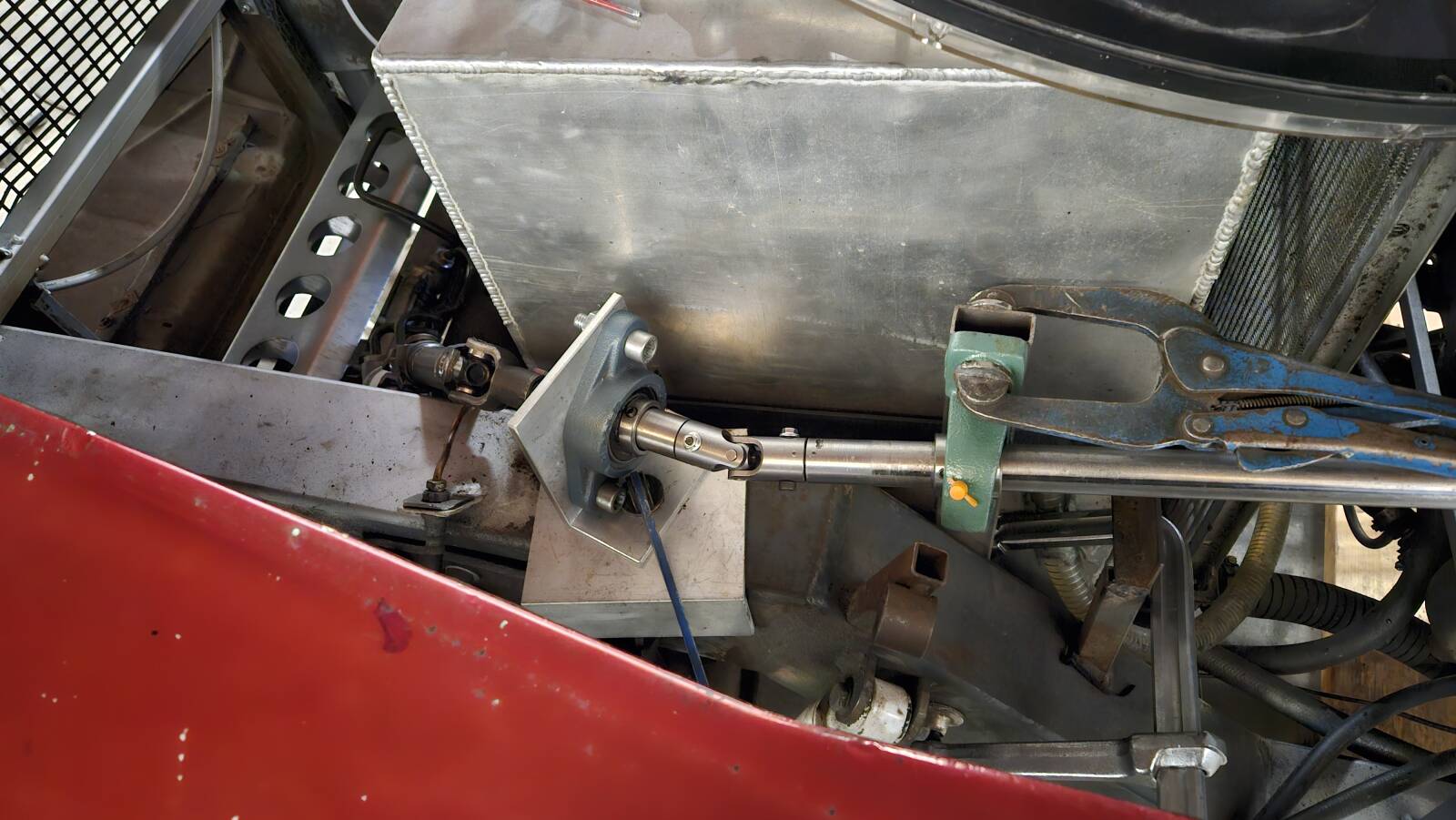 https://www1.garaget.org/gallery/images/204/203384/203384-dfb658ab1b904077a0ac339fe1b04855.jpg