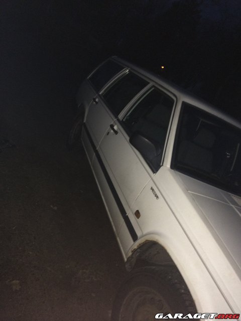 https://www1.garaget.org/gallery/images/207/206678/206678-04045987a98247152bef94a13eef3e5d.jpg