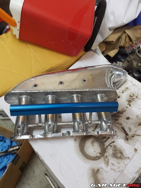 https://www1.garaget.org/gallery/images/211/210725/210725-a42c203e09f63cb635bf01afe30f0607.jpg